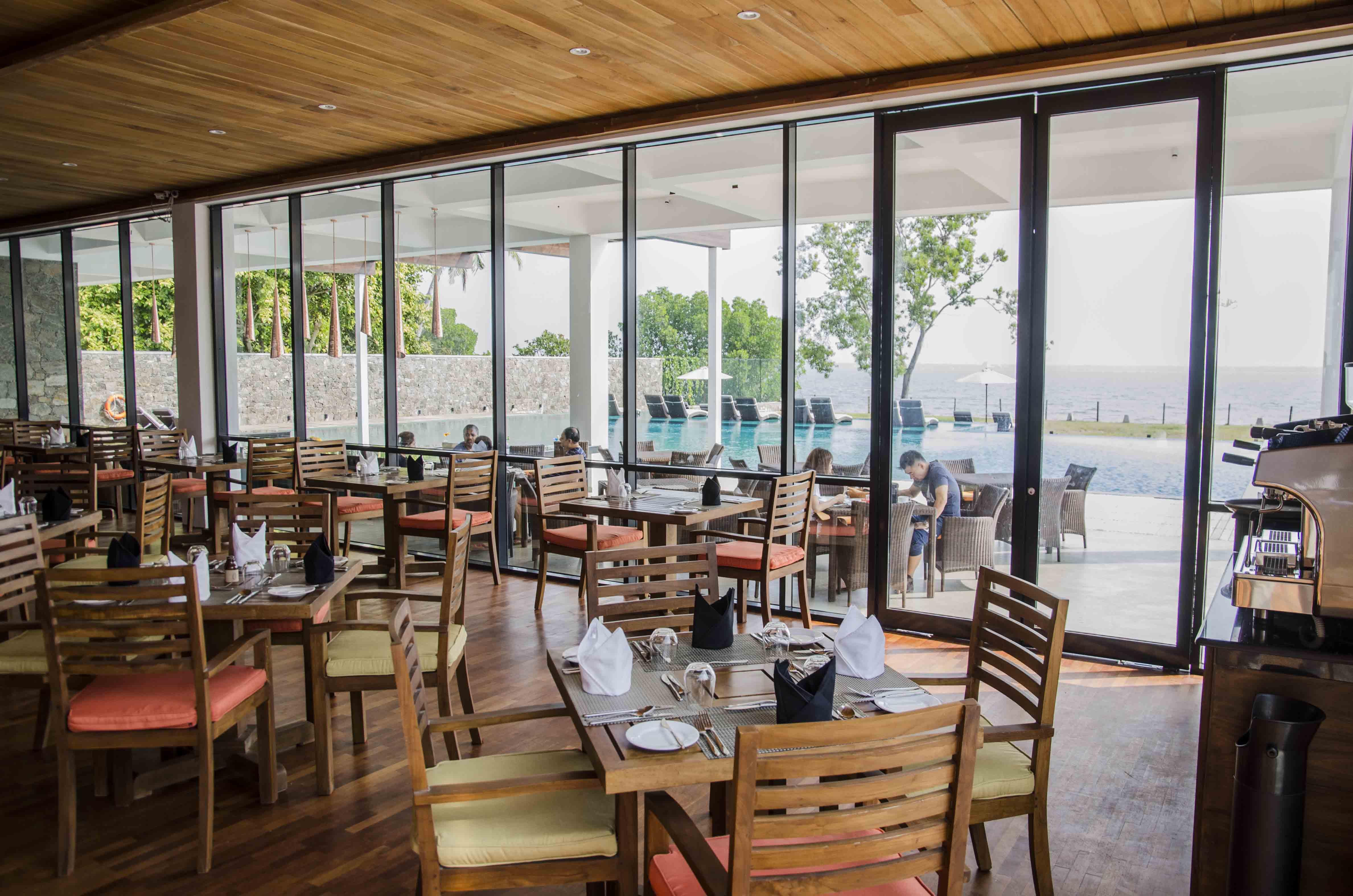 Regenta Arie Lagoon Negombo Kültér fotó