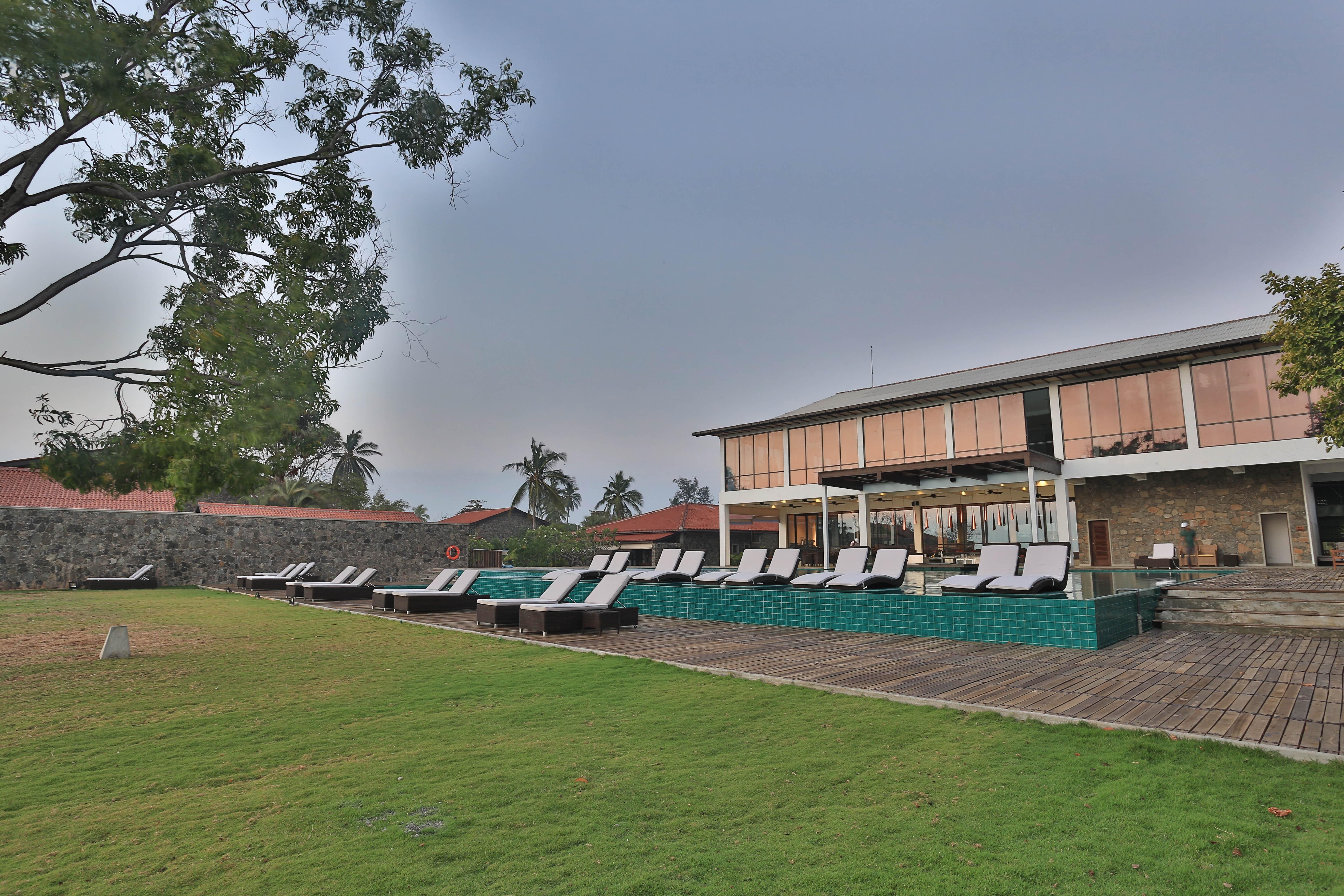 Regenta Arie Lagoon Negombo Kültér fotó