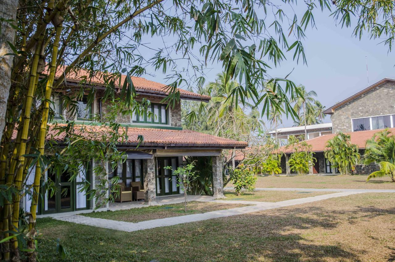 Regenta Arie Lagoon Negombo Kültér fotó