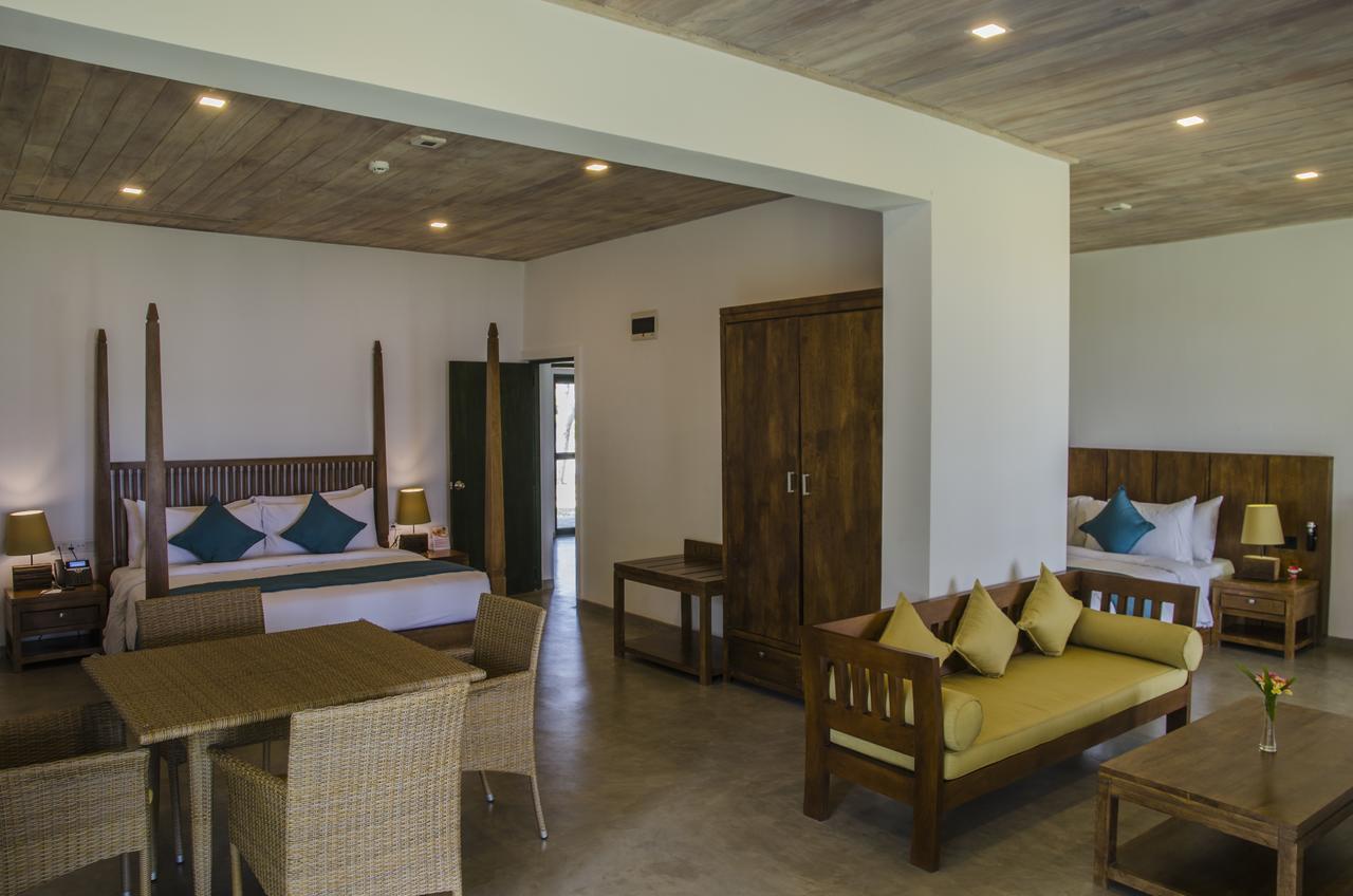 Regenta Arie Lagoon Negombo Kültér fotó