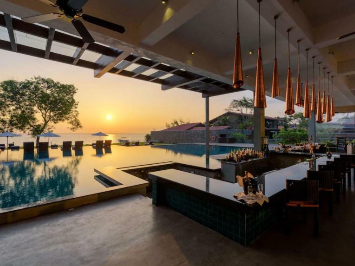 Regenta Arie Lagoon Negombo Kültér fotó