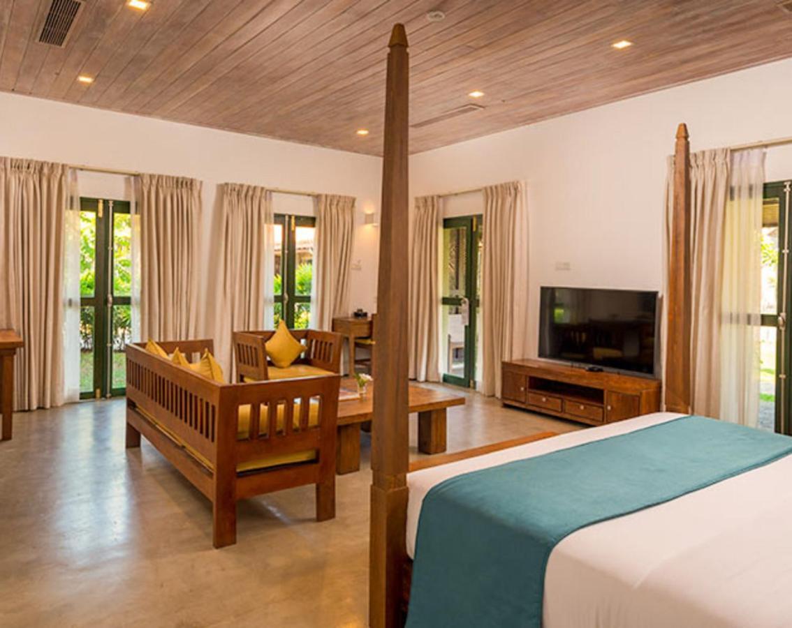 Regenta Arie Lagoon Negombo Kültér fotó